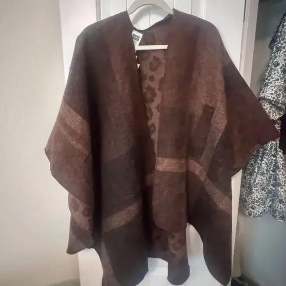 Woolrich Brown Shawl Poncho - Picture 1 of 4